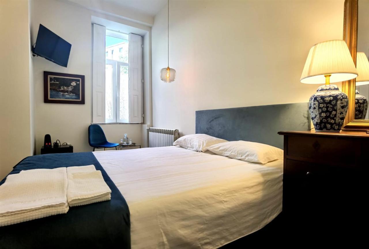 Monsenhor 52 Hotel Porto Buitenkant foto